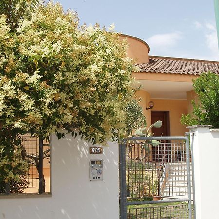 Residenza Del Sole Bed & Breakfast Surbo Ngoại thất bức ảnh