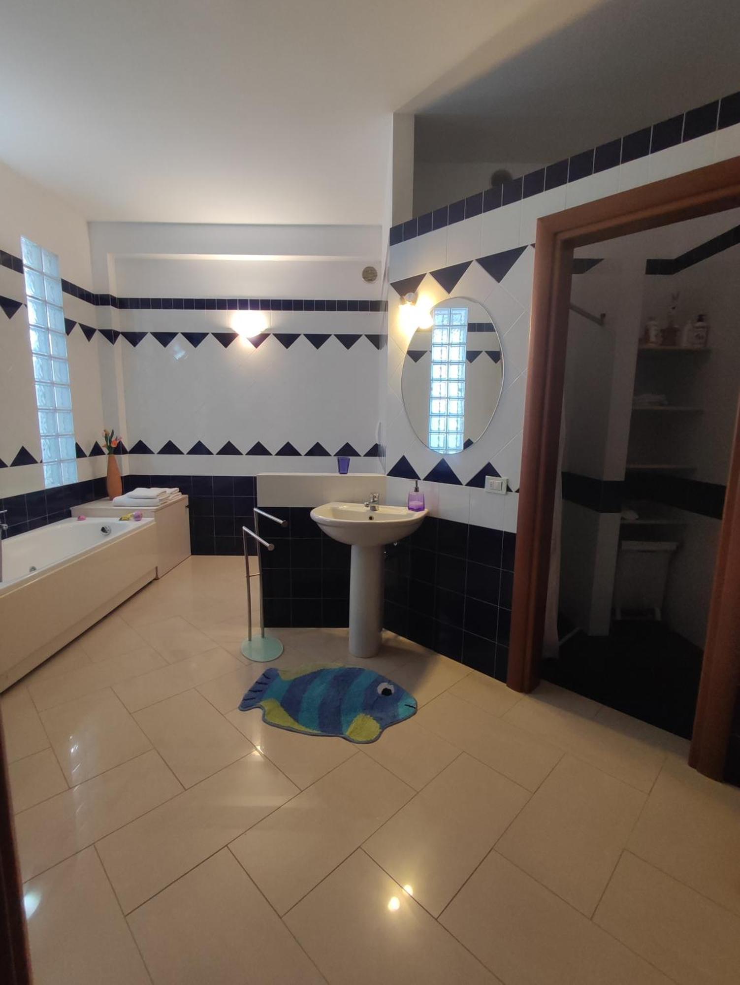 Residenza Del Sole Bed & Breakfast Surbo Ngoại thất bức ảnh