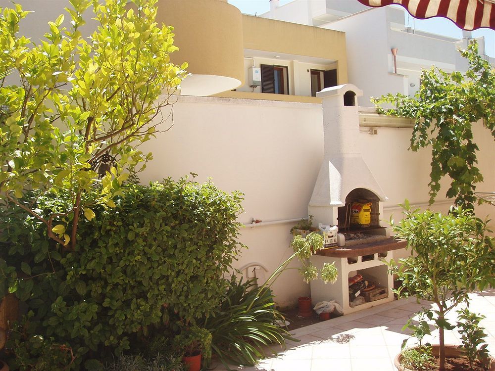 Residenza Del Sole Bed & Breakfast Surbo Ngoại thất bức ảnh